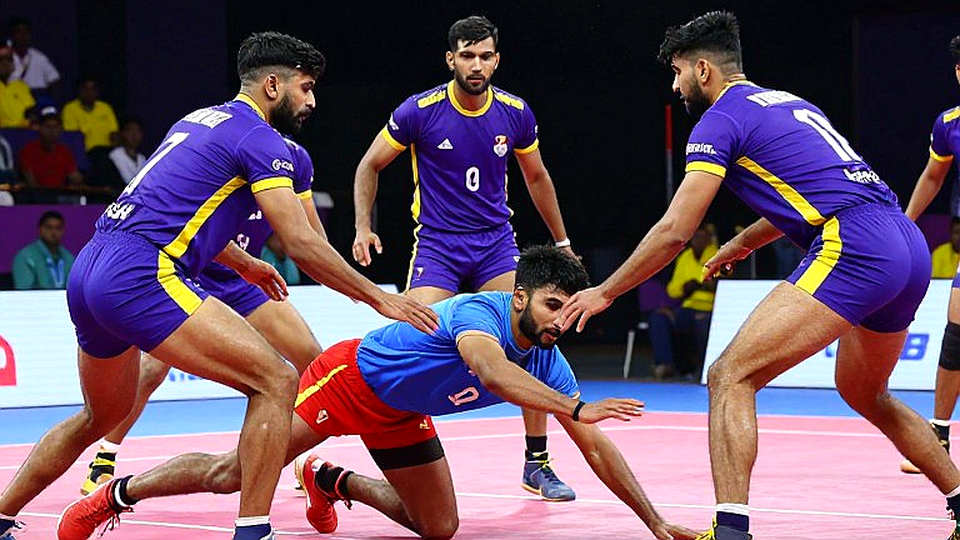कबड्डी का खाली कॉलम: नीलामी का पैसा, आंकड़े की ताकत और वो खिलाड़ी जिन्हें कोई नहीं गिनता